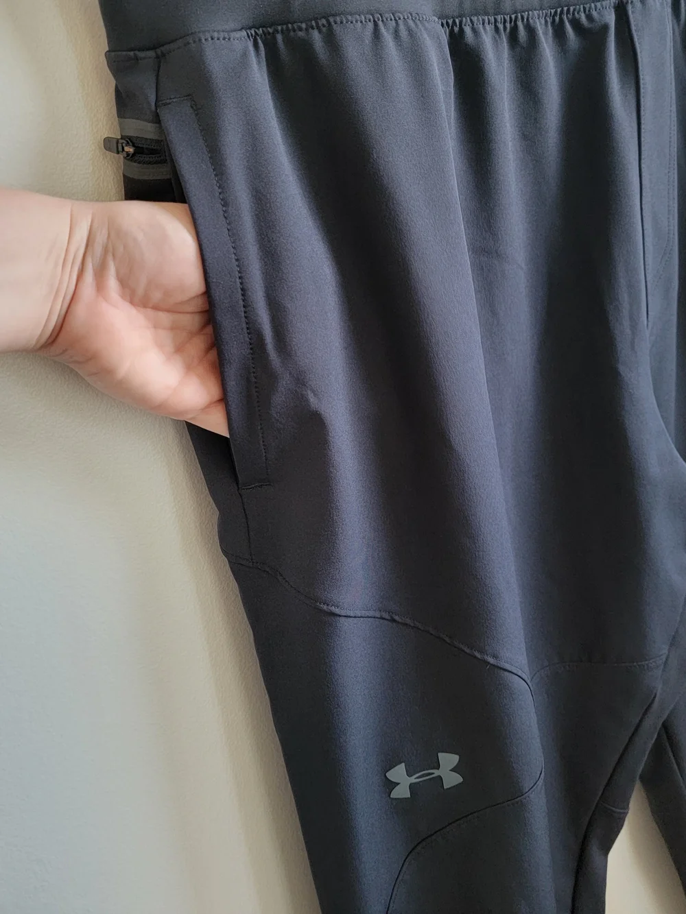Under Armour Black Athletic Unstoppable Joggers Mens - Picture 5 of 12